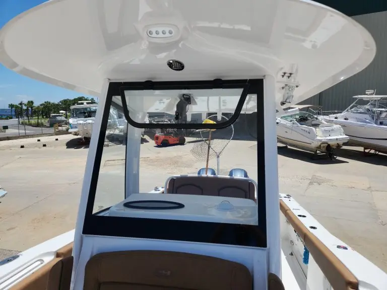 Boat windshield replacement